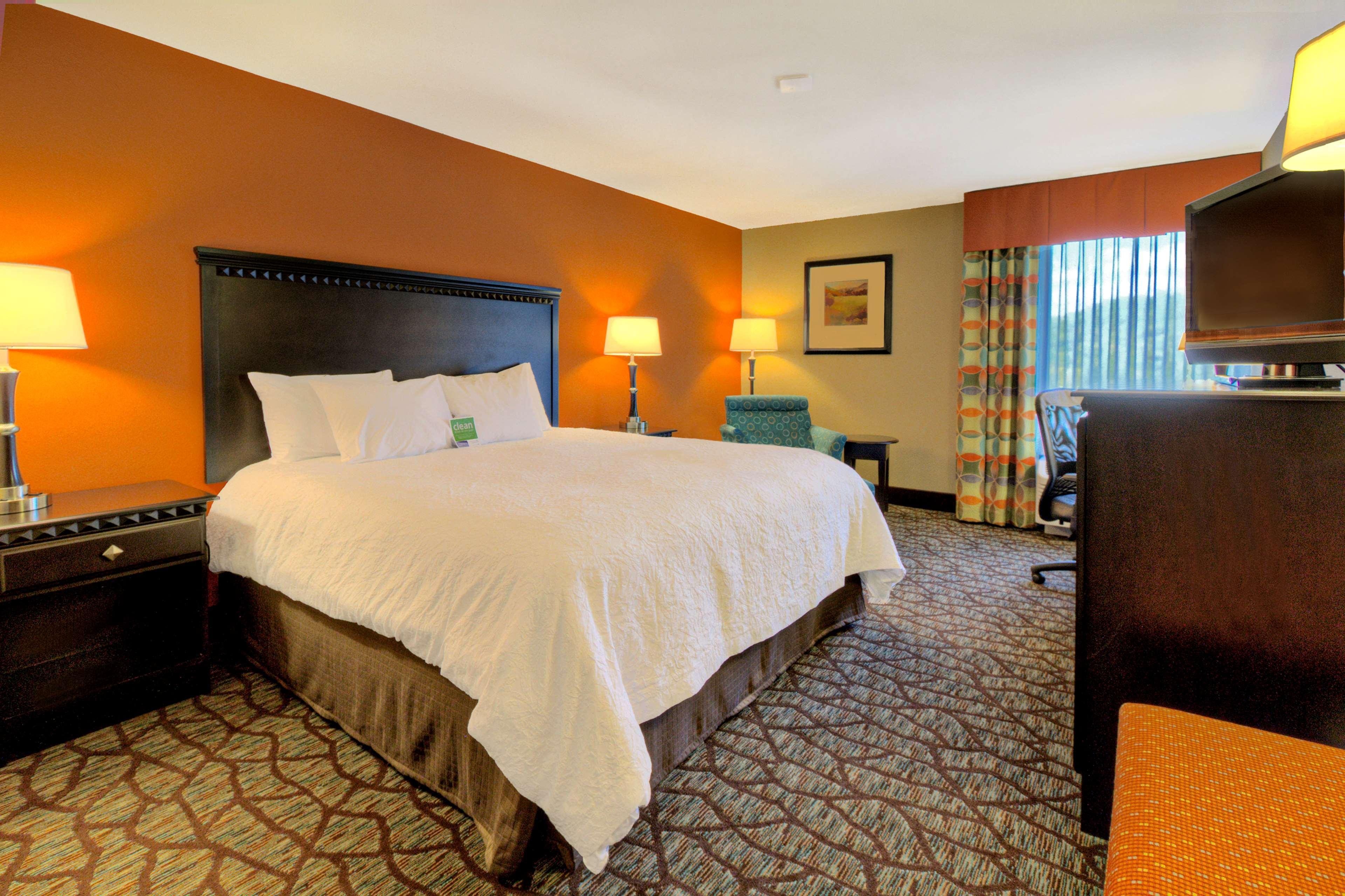Hampton Inn Asheville-Tunnel Road Ngoại thất bức ảnh
