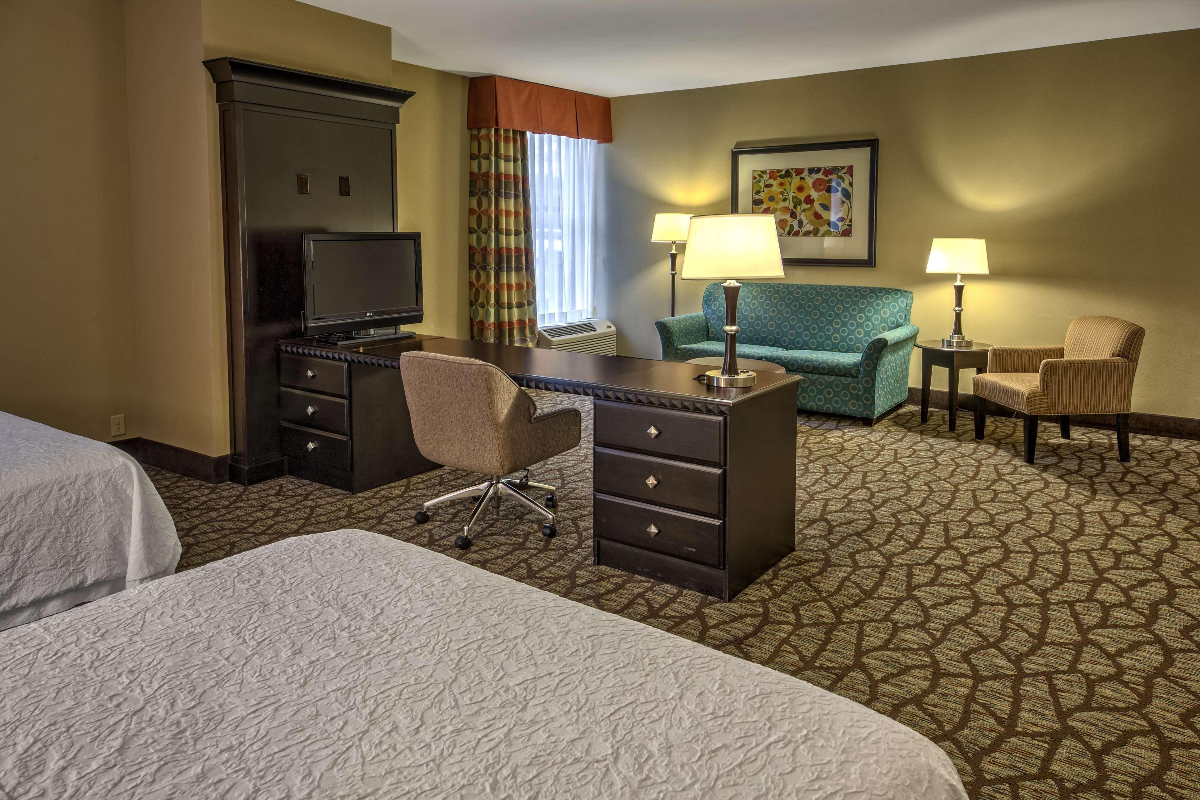 Hampton Inn Asheville-Tunnel Road Ngoại thất bức ảnh