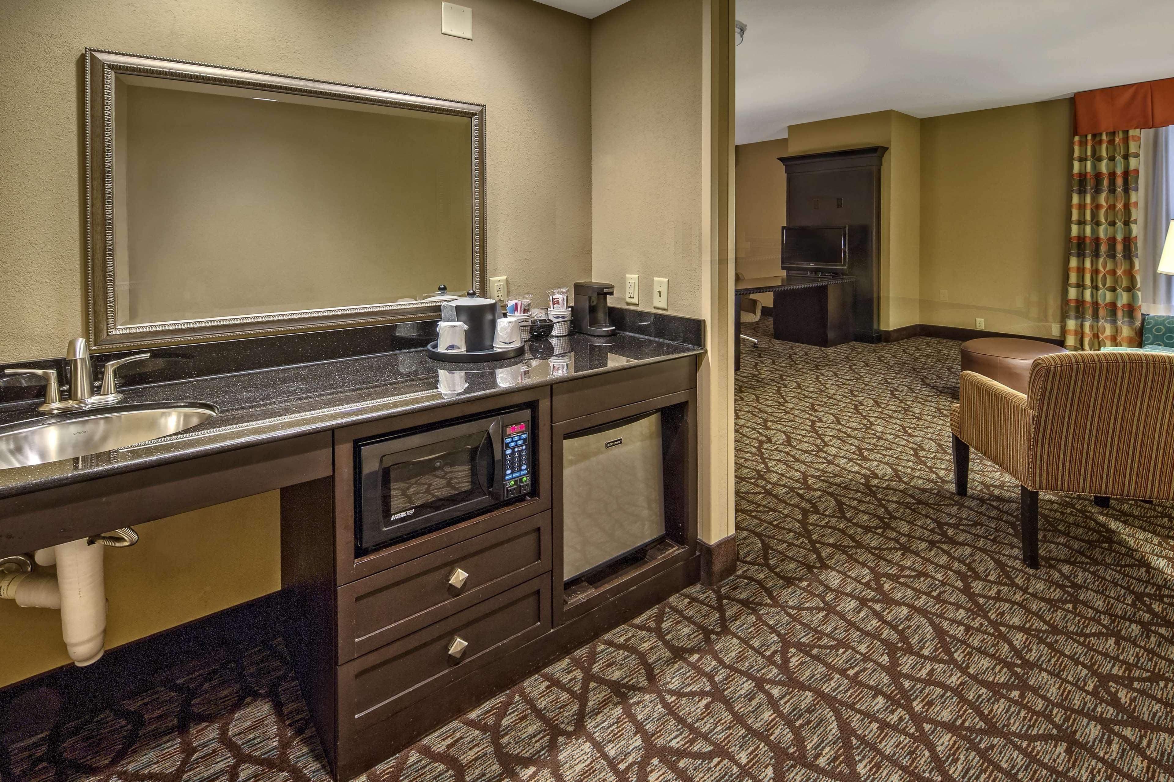 Hampton Inn Asheville-Tunnel Road Ngoại thất bức ảnh