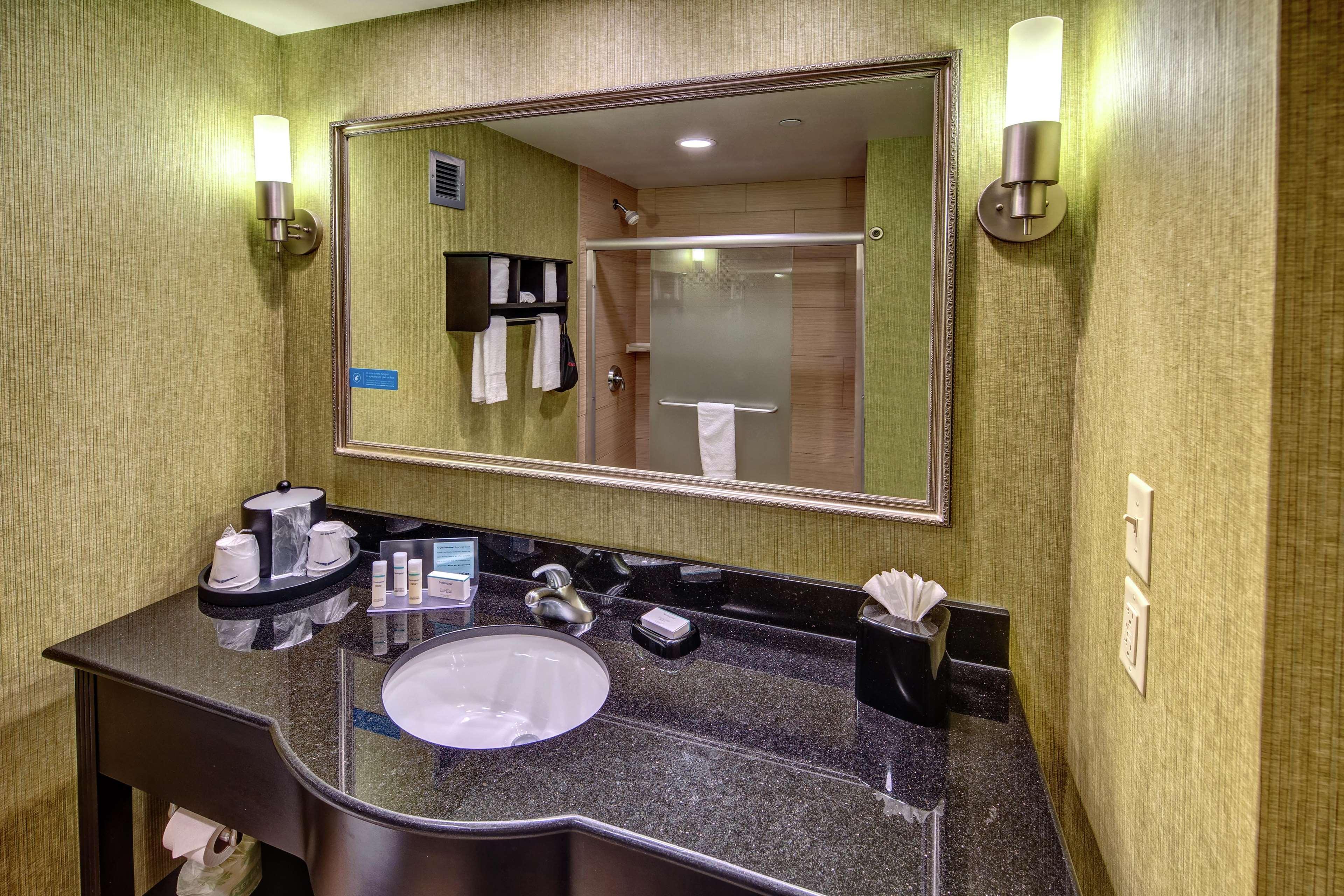 Hampton Inn Asheville-Tunnel Road Ngoại thất bức ảnh