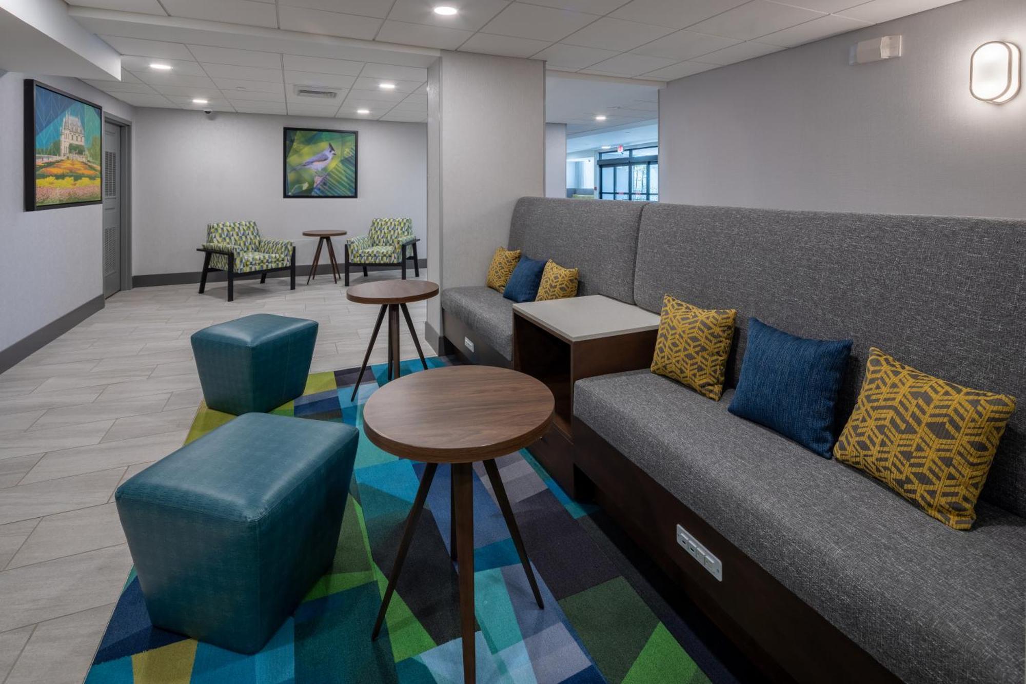 Hampton Inn Asheville-Tunnel Road Ngoại thất bức ảnh