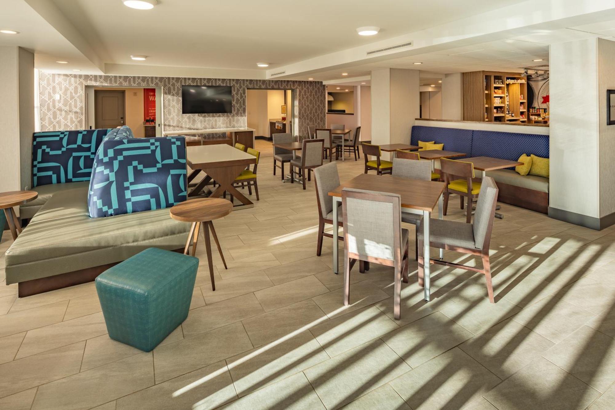 Hampton Inn Asheville-Tunnel Road Ngoại thất bức ảnh