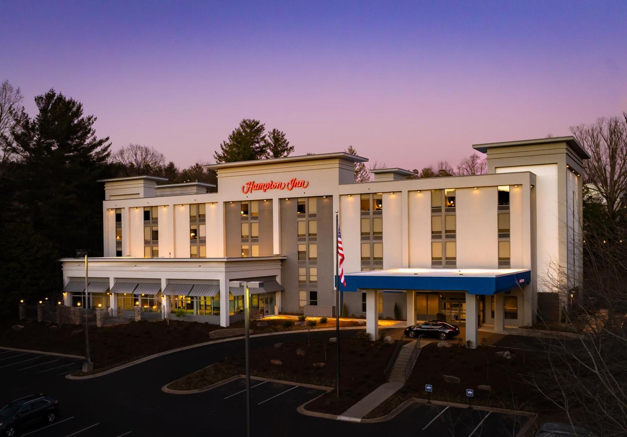 Hampton Inn Asheville-Tunnel Road Ngoại thất bức ảnh